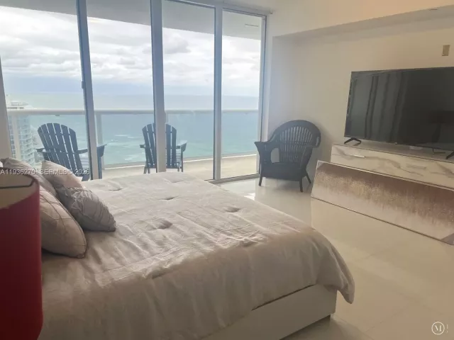 Квартира в аренду номер3001 - фото 7000975