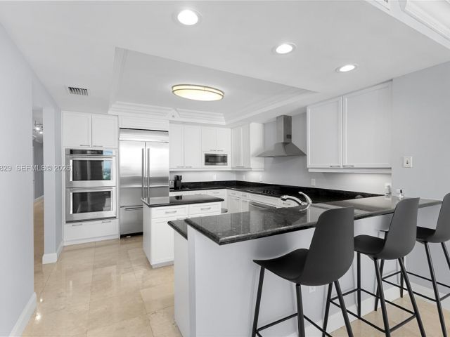 Продажа квартиры #2506 - фото 7018711