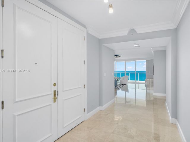 Продажа квартиры #2506 - фото 7018712