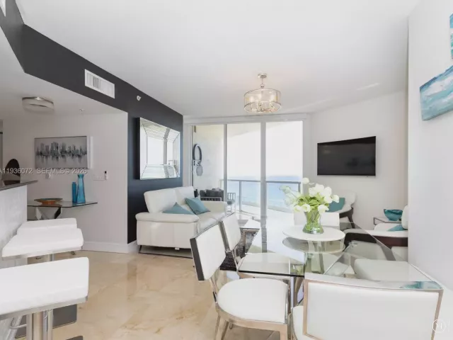 Продажа квартиры #1209 - фото 6993585