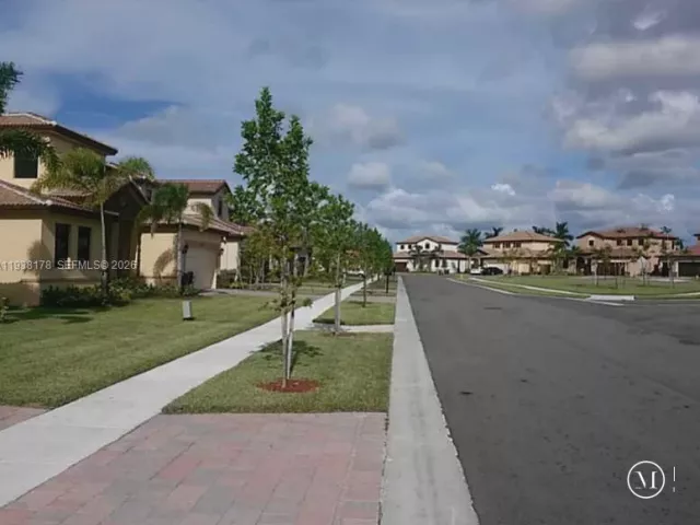 Дом в аренду по адресу 191 SE 35 TH AV. - фото 6984617