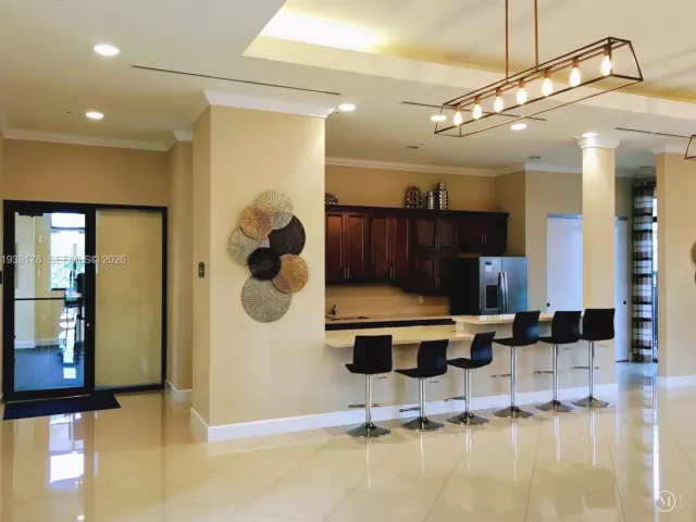 Дом в аренду по адресу 191 SE 35 TH AV. - фото 6984603