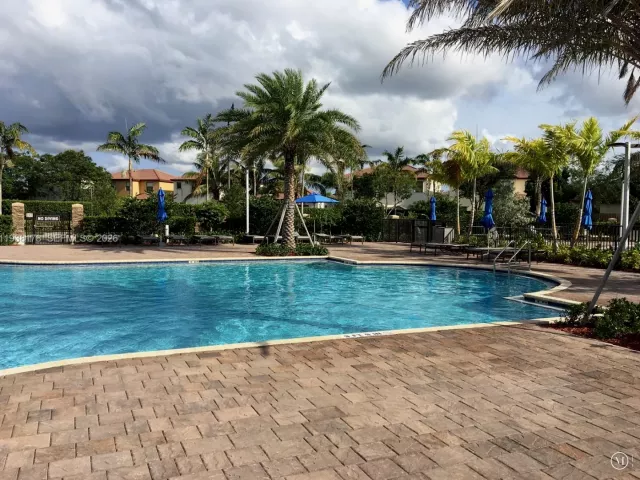 Дом в аренду по адресу 191 SE 35 TH AV. - фото 6984607