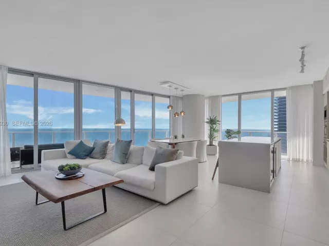 Продажа квартиры #3601 - фото 6993024