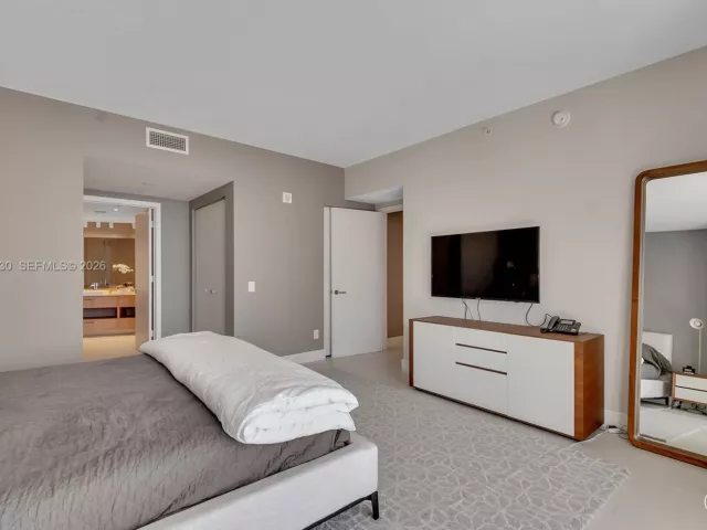 Продажа квартиры #3601 - фото 6993011