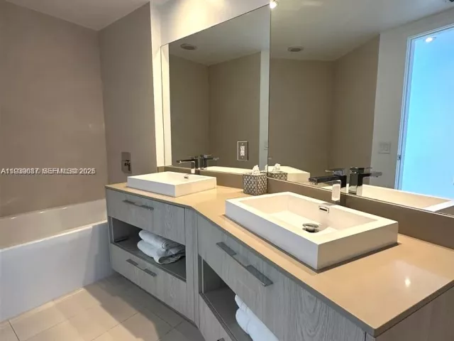 Продажа квартиры #2902 - фото 6993026