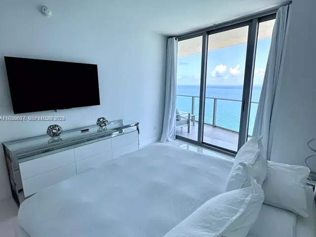 Продажа квартиры #2902 - фото 6993030