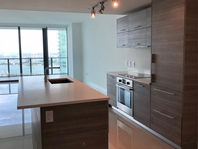 Продажа квартиры #3503 - фото 6993747