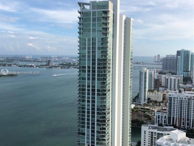 Продажа квартиры #3503 - фото 6993760