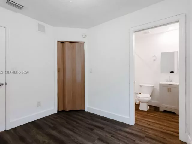 Продажа дома по адресу 21440 N Miami Ave - фото 6984235