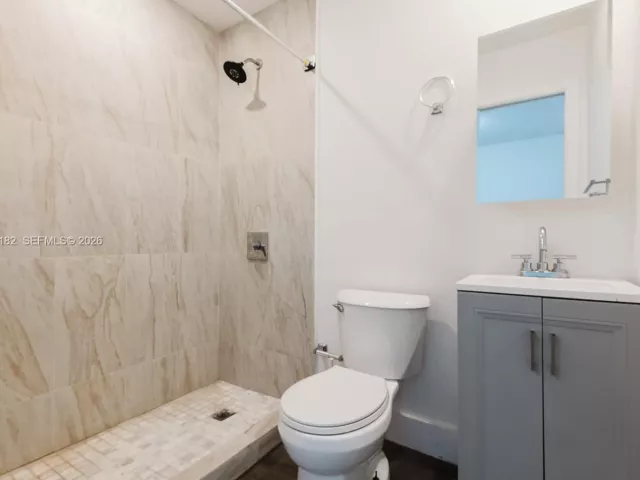Продажа дома по адресу 21440 N Miami Ave - фото 6984236
