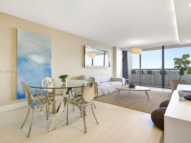 Продажа квартиры #2105 - фото 6990510