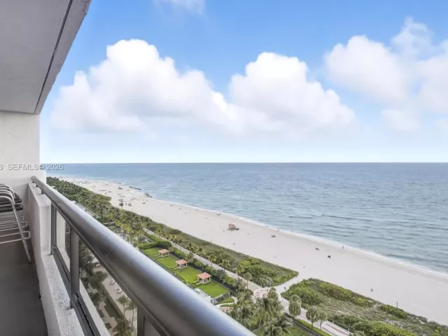 Продажа квартиры #2105 - фото 6990501