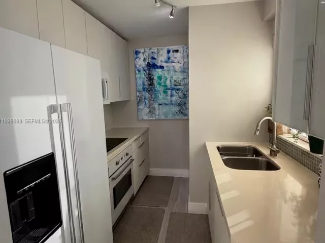 Продажа квартиры #1405 - фото 7013510