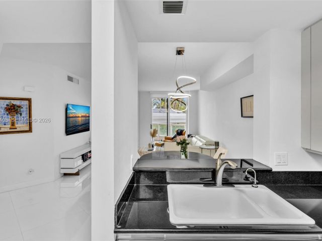 Продажа квартиры #302 - фото 7488141