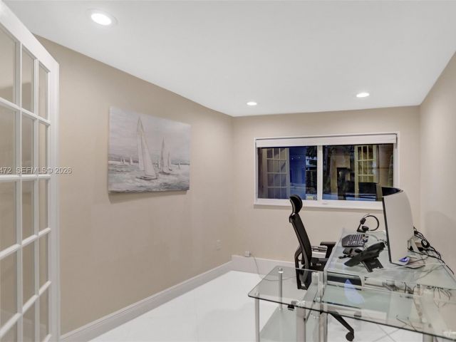 Продажа дома по адресу 8843 Hawthorne Ave - фото 6994962