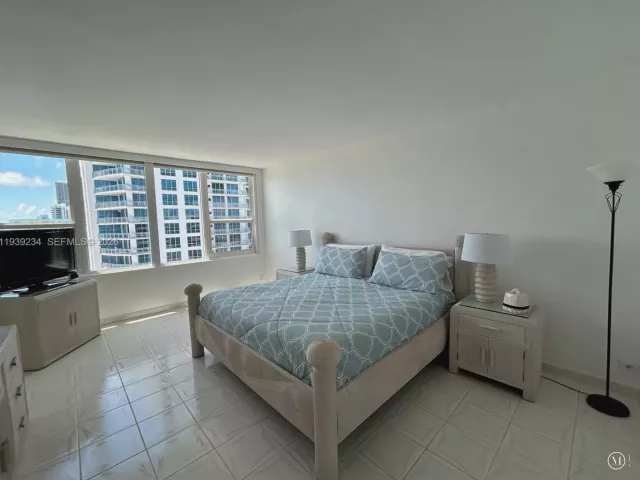 Квартира в аренду номер1514 - фото 7001155