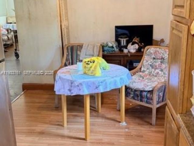 Продажа дома по адресу 1100 NE 110th St - фото 7449153