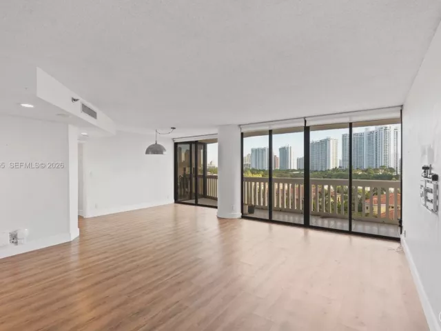 Продажа квартиры #807 - фото 7128684