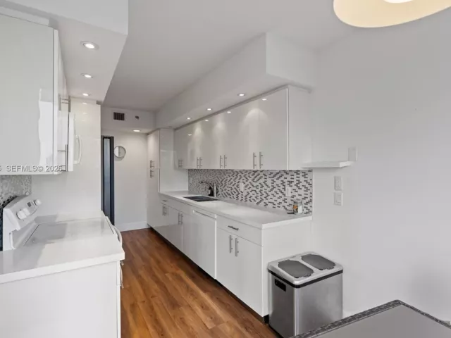 Продажа квартиры #807 - фото 7128686