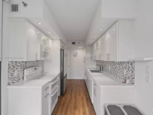 Продажа квартиры #807 - фото 7128687