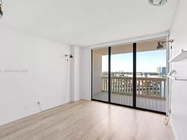 Продажа квартиры #807 - фото 7128676