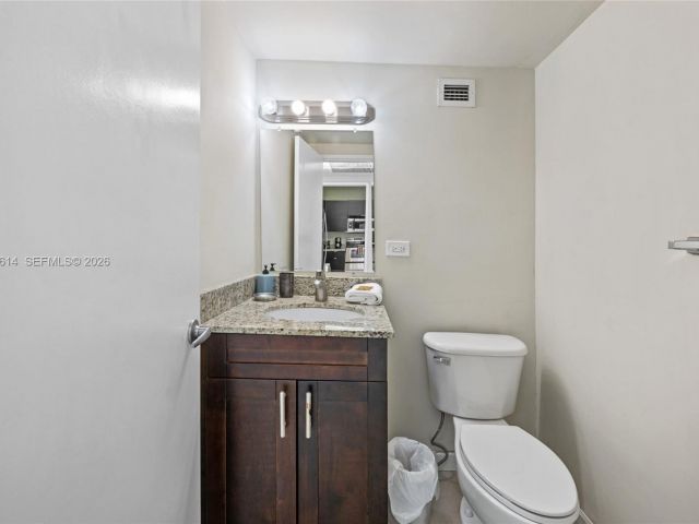 Продажа квартиры #1618 - фото 7001780