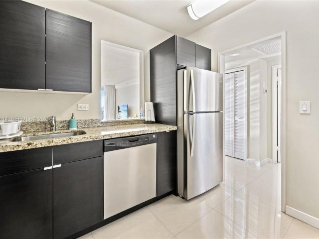 Продажа квартиры #1618 - фото 7001783