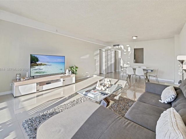 Продажа квартиры #1618 - фото 7001791