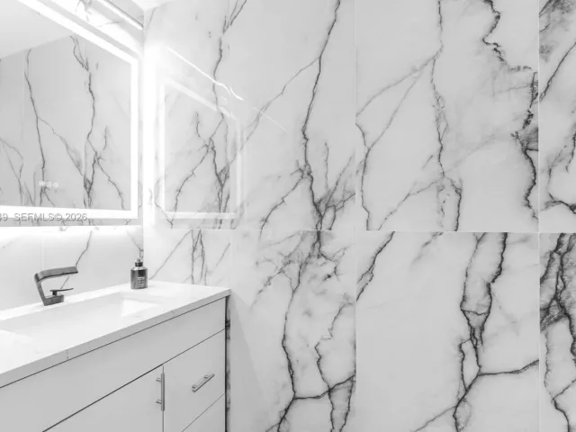 Продажа квартиры #3918 - фото 6999486