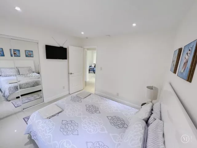 Дом в аренду по адресу 2539 Thomas St - фото 7022963