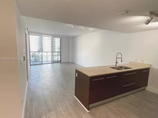 Квартира в аренду номер2014 - фото 7002207