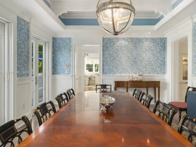 Продажа дома по адресу 100 Cape Florida Dr - фото 7003232