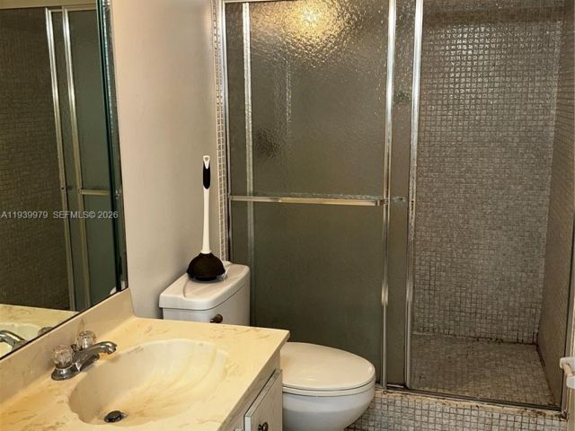 Продажа квартиры # - фото 7431553