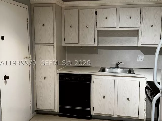 Продажа квартиры # - фото 9078295