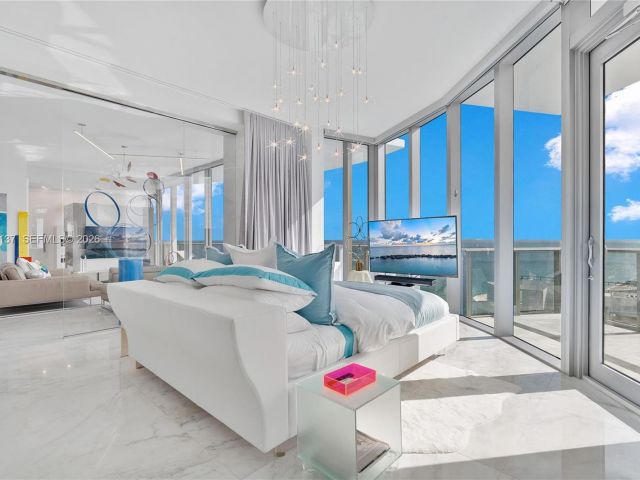 Продажа квартиры #2502 - фото 7013879