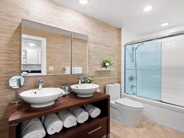 Продажа квартиры #1632 - фото 7011416