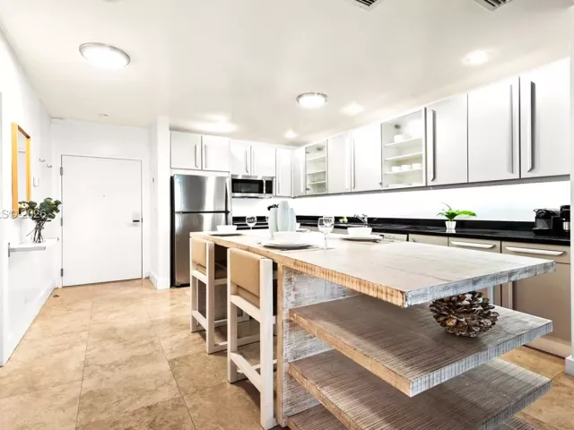 Продажа квартиры #1632 - фото 7011410