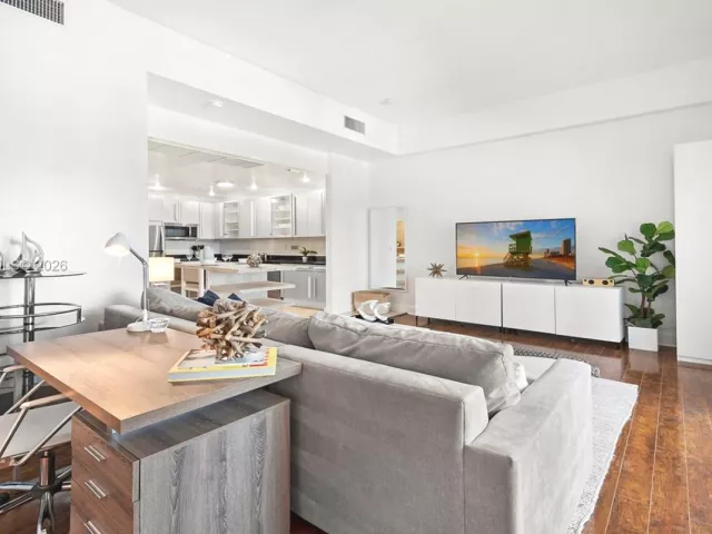 Продажа квартиры #1632 - фото 7011414