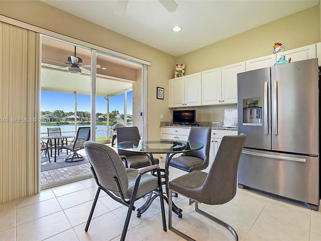 Продажа дома по адресу 2687 Clipper Cir - фото 7014406