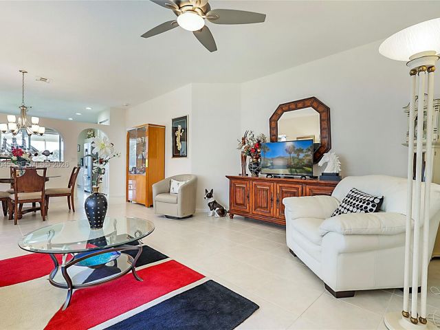 Продажа дома по адресу 2687 Clipper Cir - фото 7014414