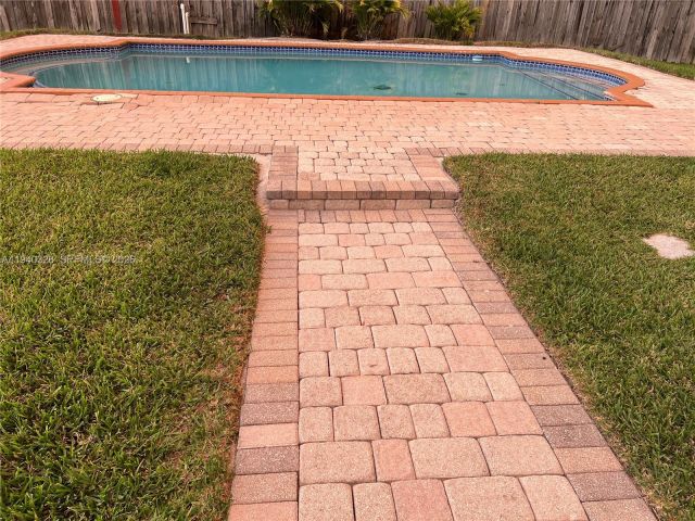 Продажа дома по адресу 13205 SW 218th Ter - фото 7442445