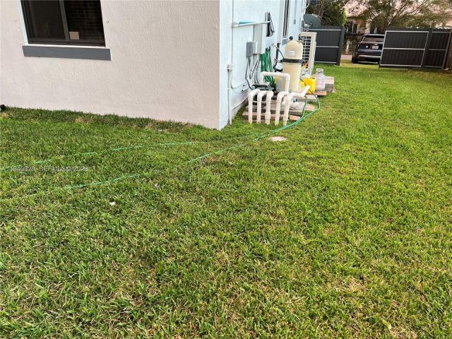 Продажа дома по адресу 13205 SW 218th Ter - фото 7442448