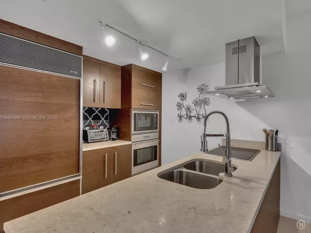 Продажа квартиры #1007 - фото 7015224