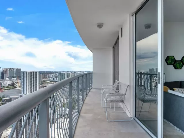 Квартира в аренду номер4504 - фото 7013305