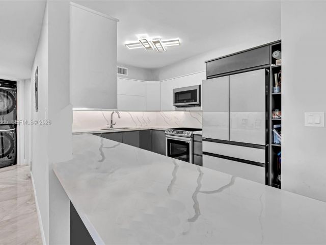 Продажа квартиры #411 - фото 7010046