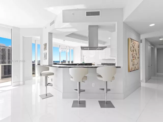 Продажа квартиры #1702 - фото 7012799