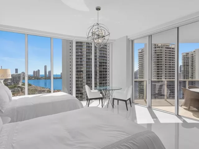 Продажа квартиры #1702 - фото 7012793