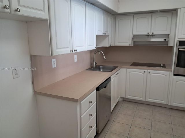 Продажа квартиры #806 - фото 7427586