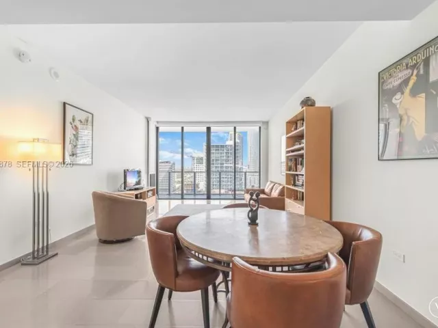 Продажа квартиры #1710 - фото 7011295